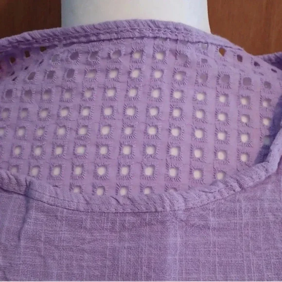 Beautiful lavender tunic style dress brand new. - Picture 2 of 7